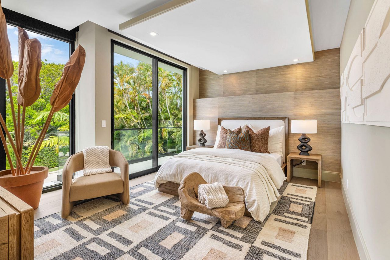 303 S Maya Palm Drive, Boca Raton, FL 33432 Photo