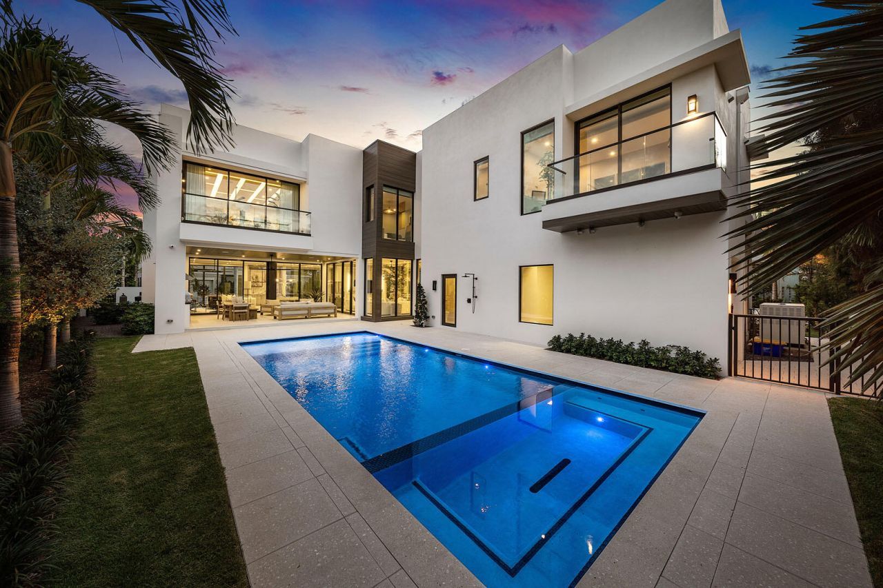303 S Maya Palm Drive, Boca Raton, FL 33432 Photo