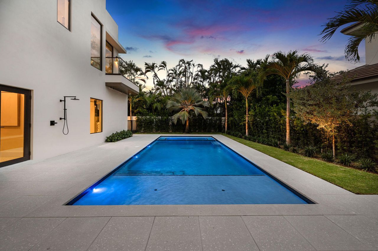 303 S Maya Palm Drive, Boca Raton, FL 33432 Photo