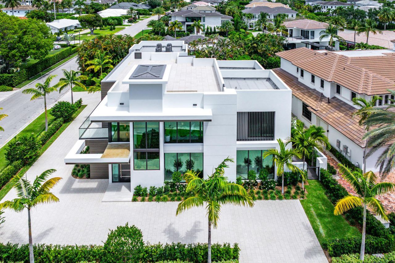 303 S Maya Palm Drive, Boca Raton, FL 33432 Photo