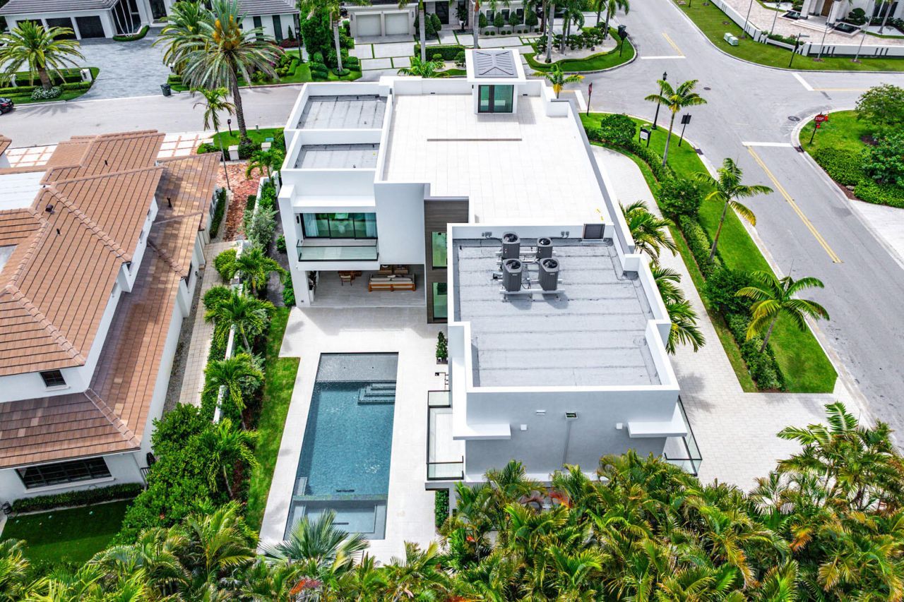 303 S Maya Palm Drive, Boca Raton, FL 33432 Photo