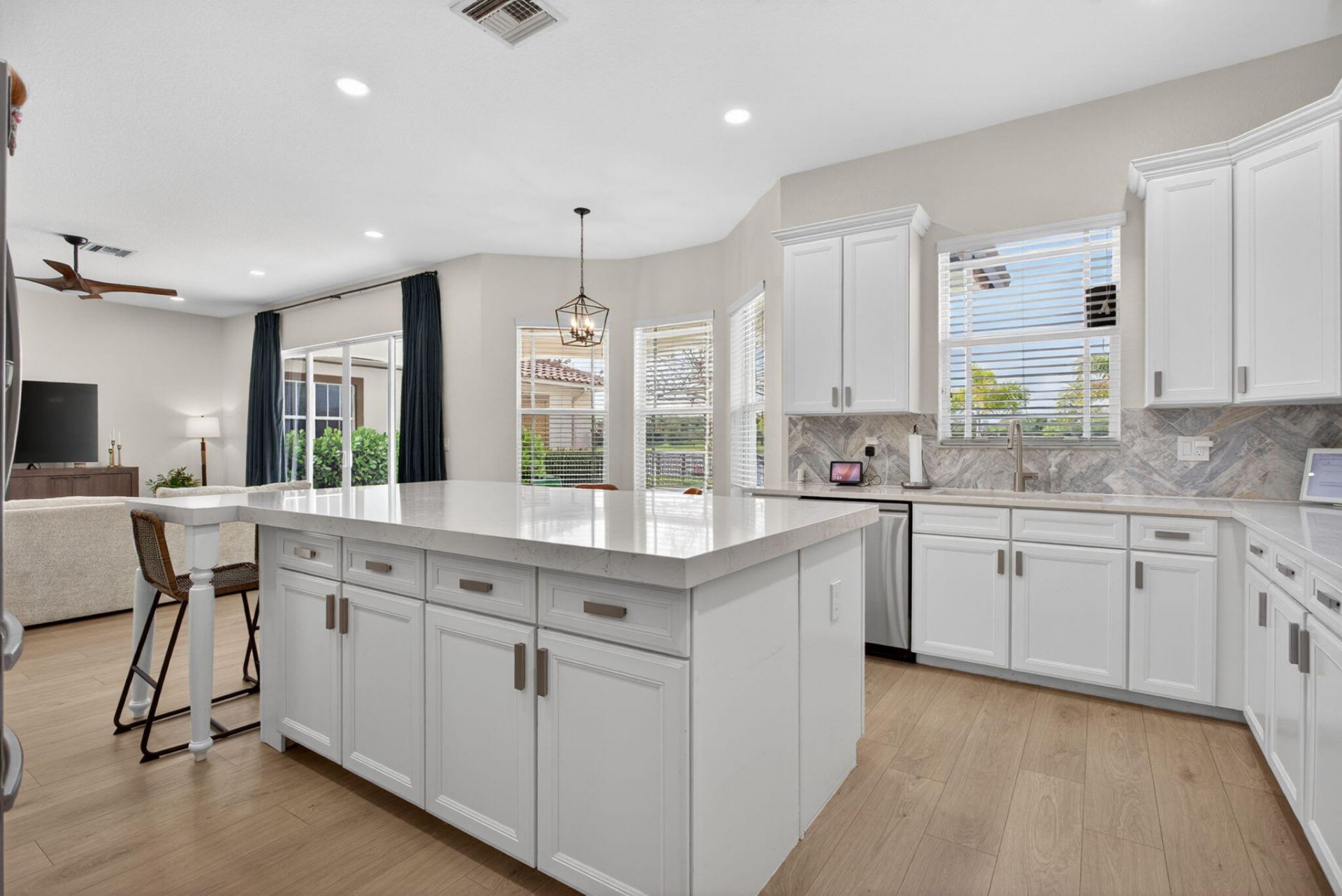 9726 Blue Isle Bay, Parkland, FL 33076 Photo