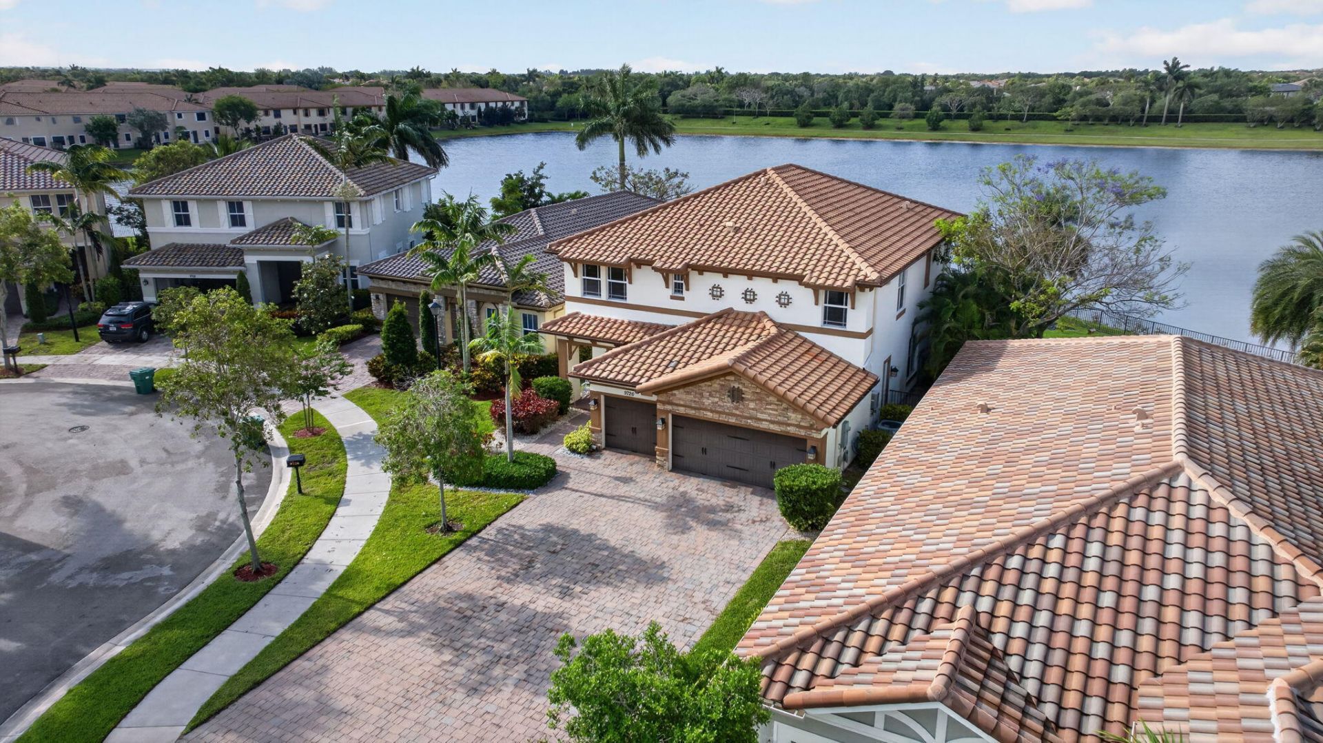 9726 Blue Isle Bay, Parkland, FL 33076 Photo