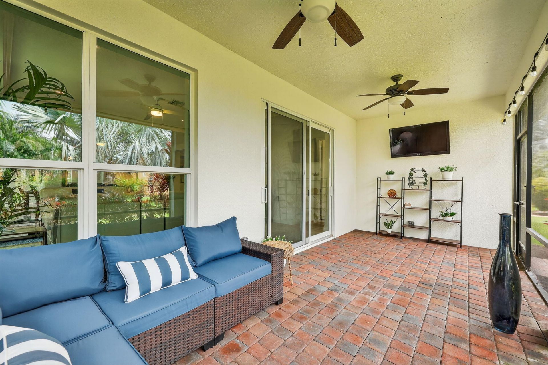 9624 SW Royal Poinciana Drive, Port Saint Lucie, FL 34987 Photo