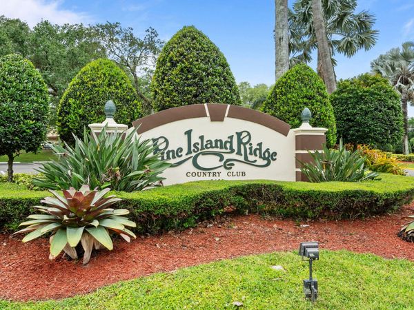 9470 Live Oak Place, Unit 204, Davie, FL 33324