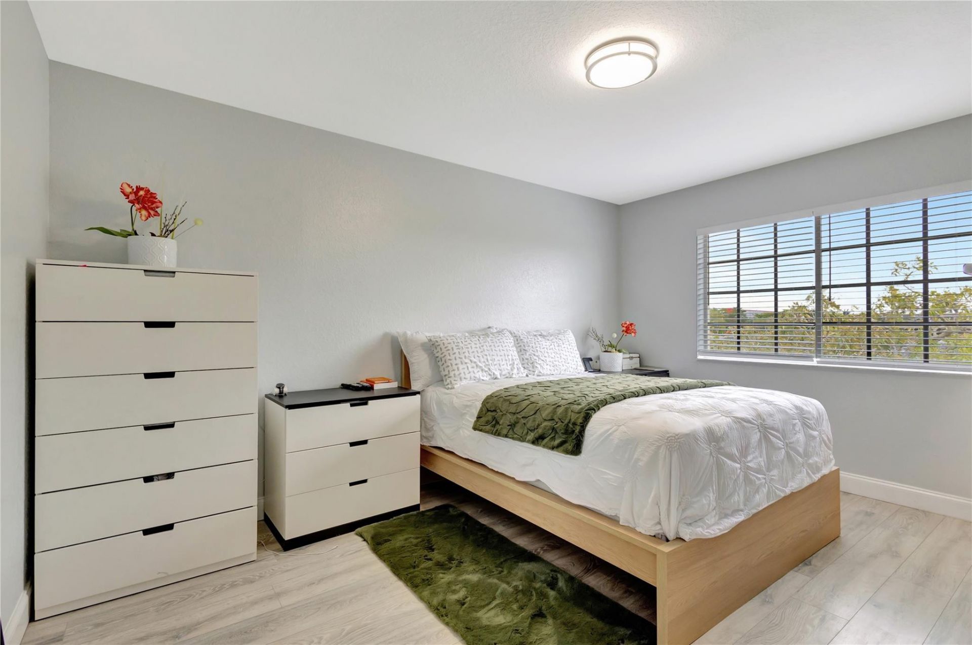 2037 Nassau Drive, Unit 2037, Riviera Beach, FL 33404 Photo