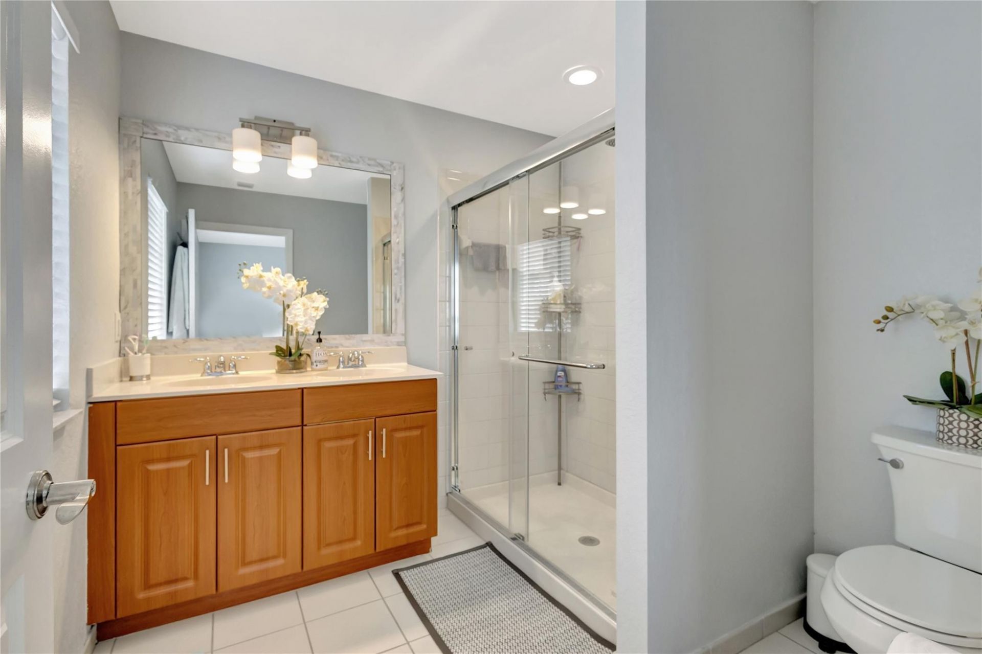2037 Nassau Drive, Unit 2037, Riviera Beach, FL 33404 Photo