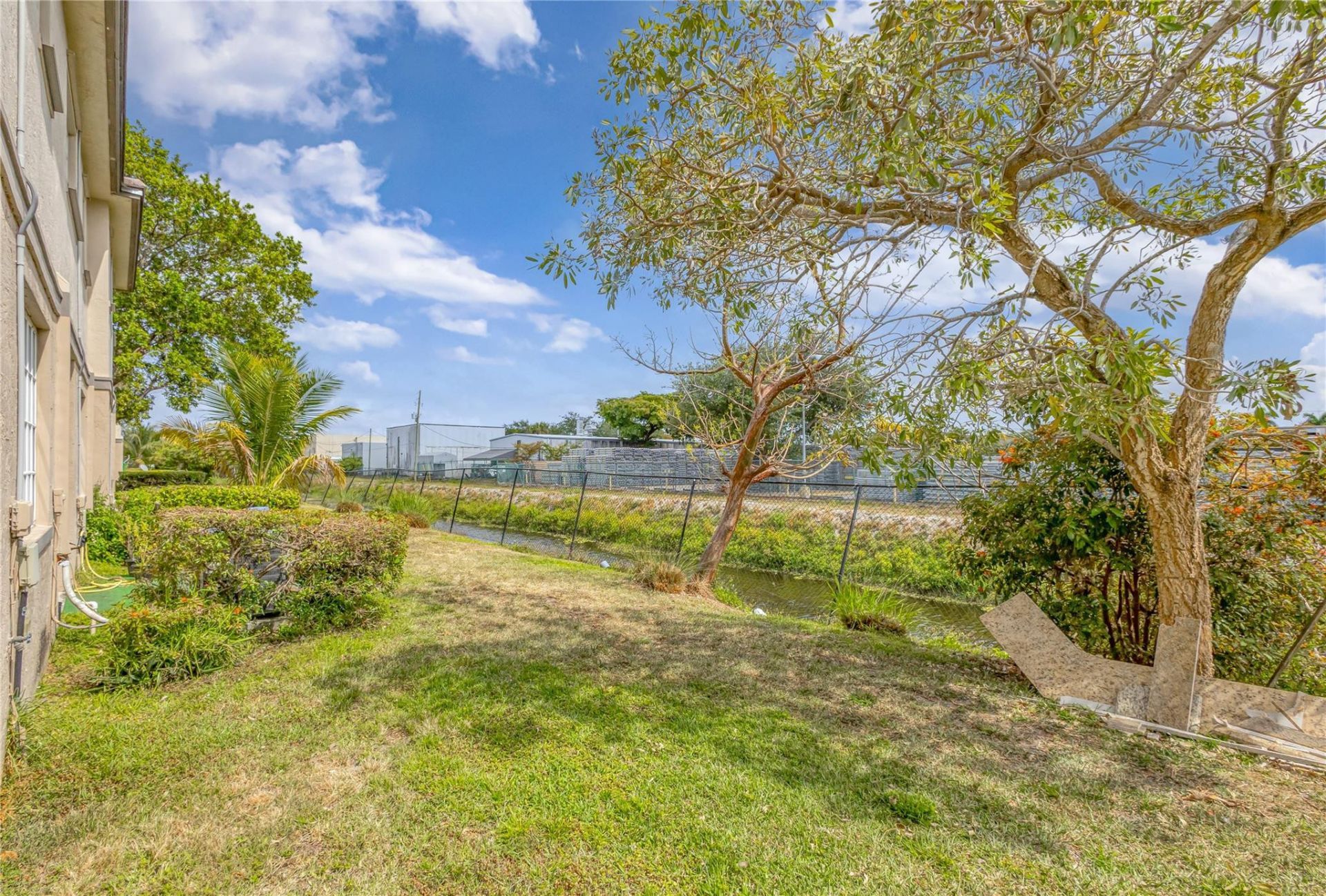 2037 Nassau Drive, Unit 2037, Riviera Beach, FL 33404 Photo