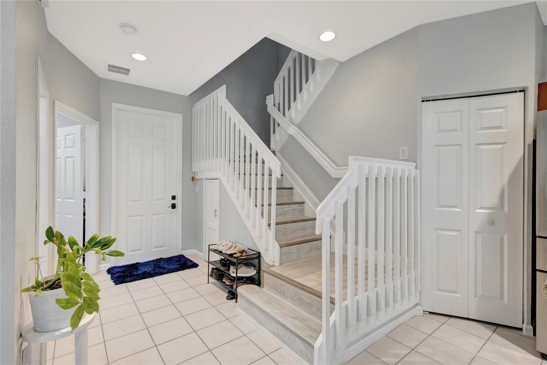 2037 Nassau Drive, Unit 2037, Riviera Beach, FL 33404 Photo