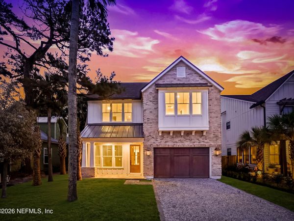 340 9TH Street, Atlantic Beach, FL 32233
