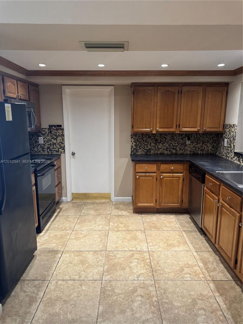 1010 NW 72nd Ter , Margate, FL 33063 Photo