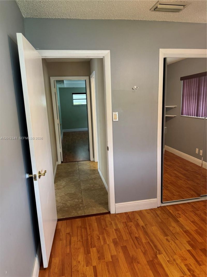 1010 NW 72nd Ter , Margate, FL 33063 Photo