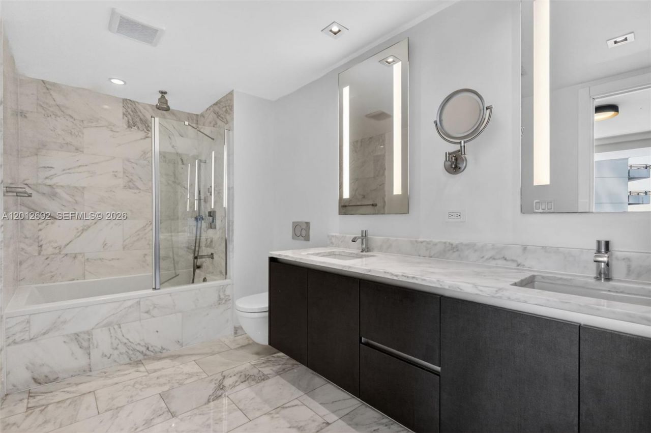 1451 Brickell Ave, Unit 1002, Miami, FL 33131 Photo