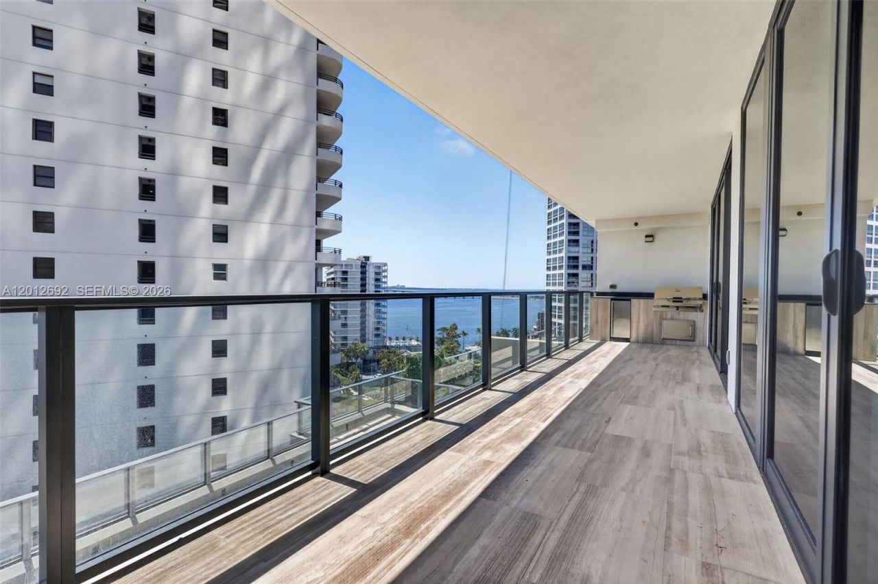 1451 Brickell Ave, Unit 1002, Miami, FL 33131 Photo