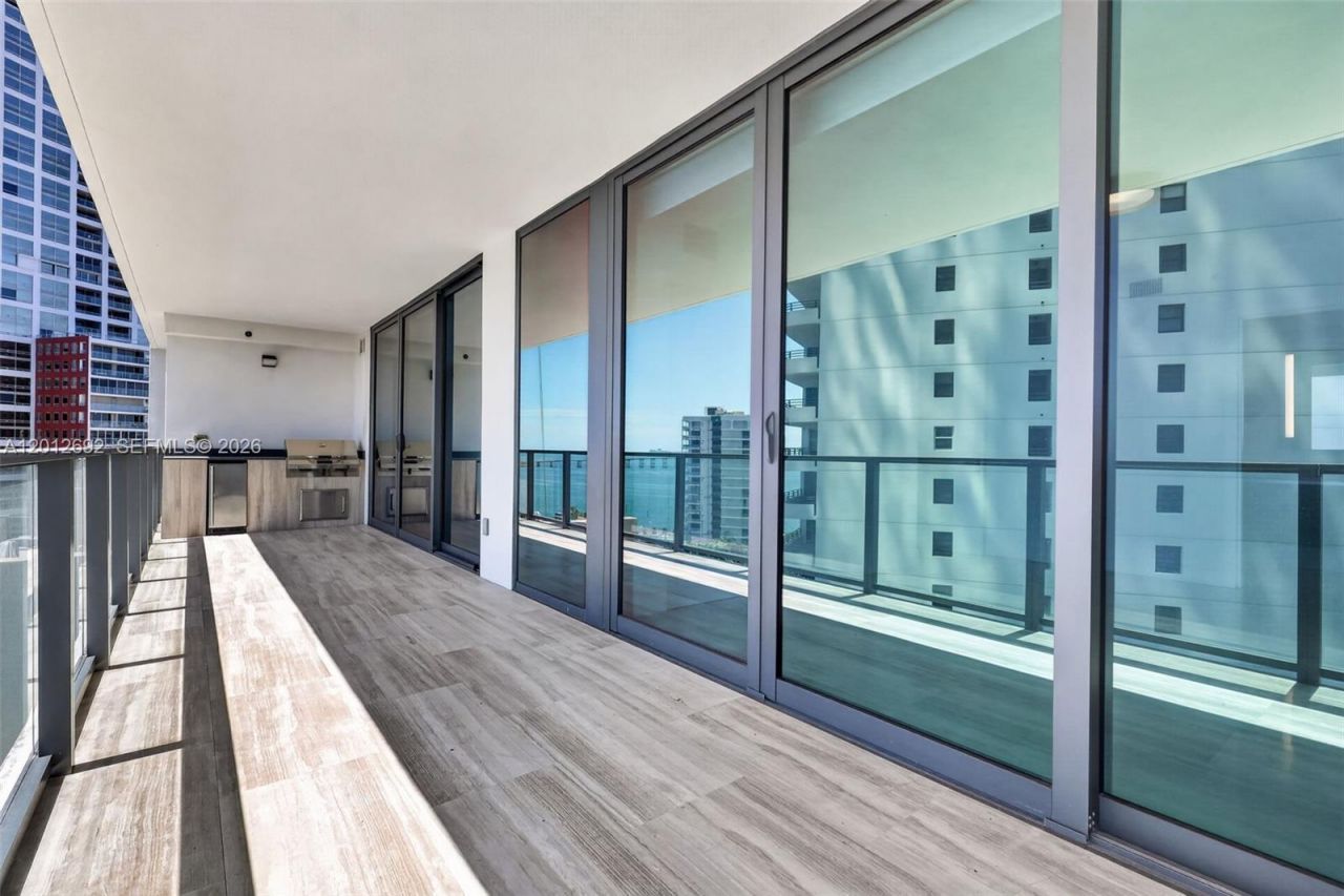 1451 Brickell Ave, Unit 1002, Miami, FL 33131 Photo