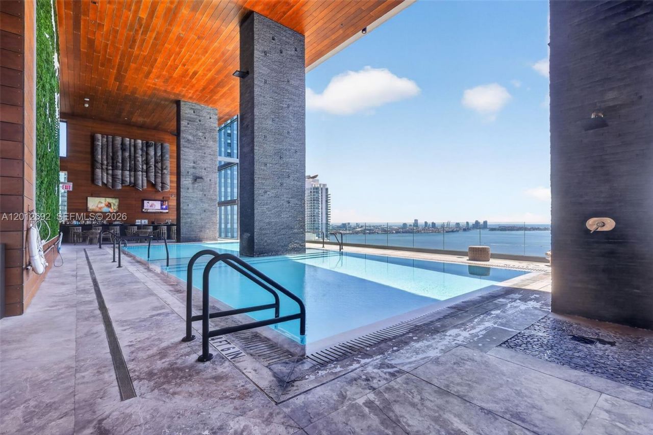 1451 Brickell Ave, Unit 1002, Miami, FL 33131 Photo
