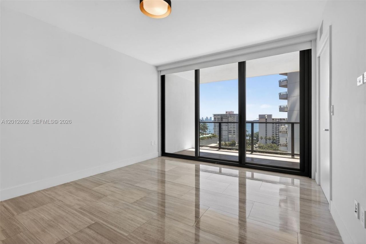 1451 Brickell Ave, Unit 1002, Miami, FL 33131 Photo