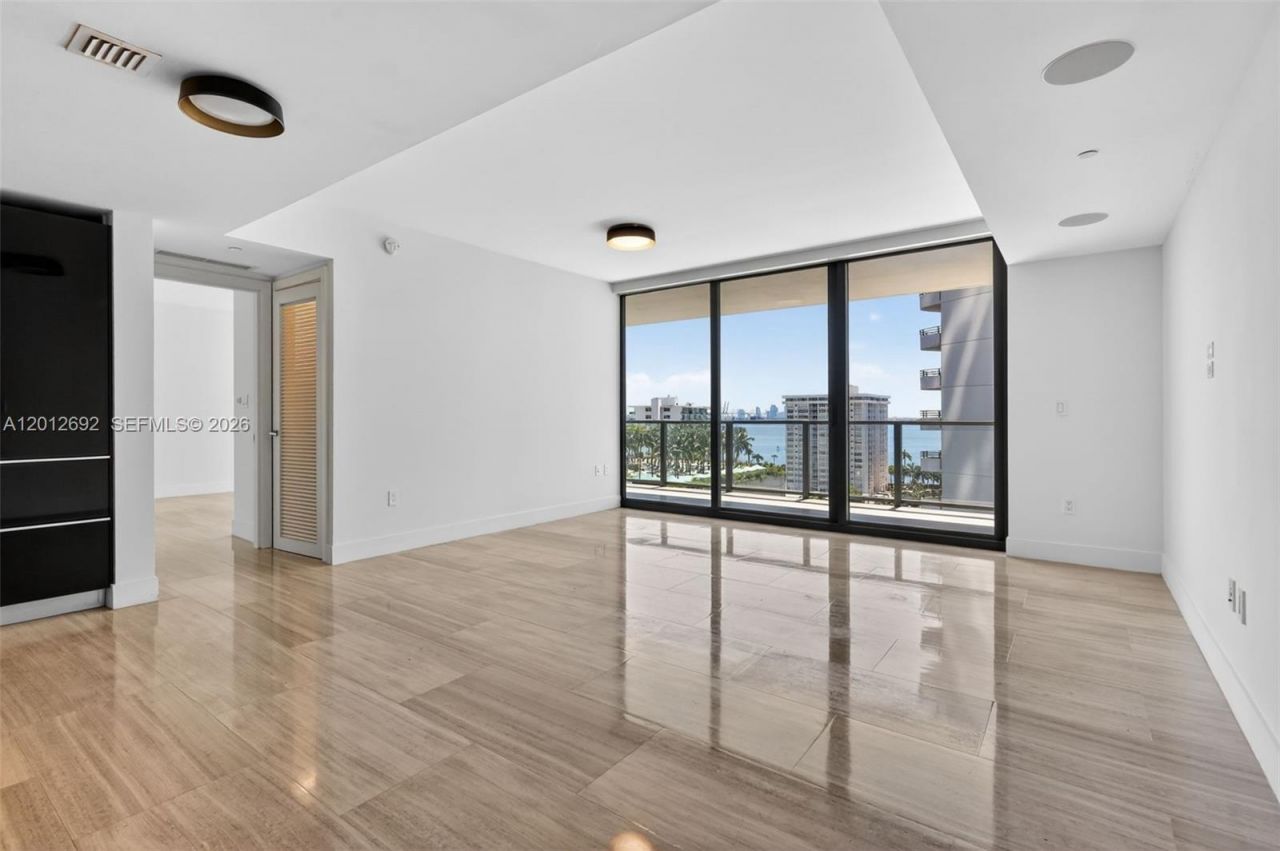 1451 Brickell Ave, Unit 1002, Miami, FL 33131 Photo