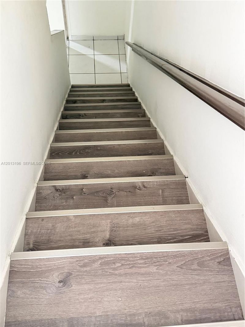 260 NW 107th Ave, Unit 207, Miami, FL 33172 Photo