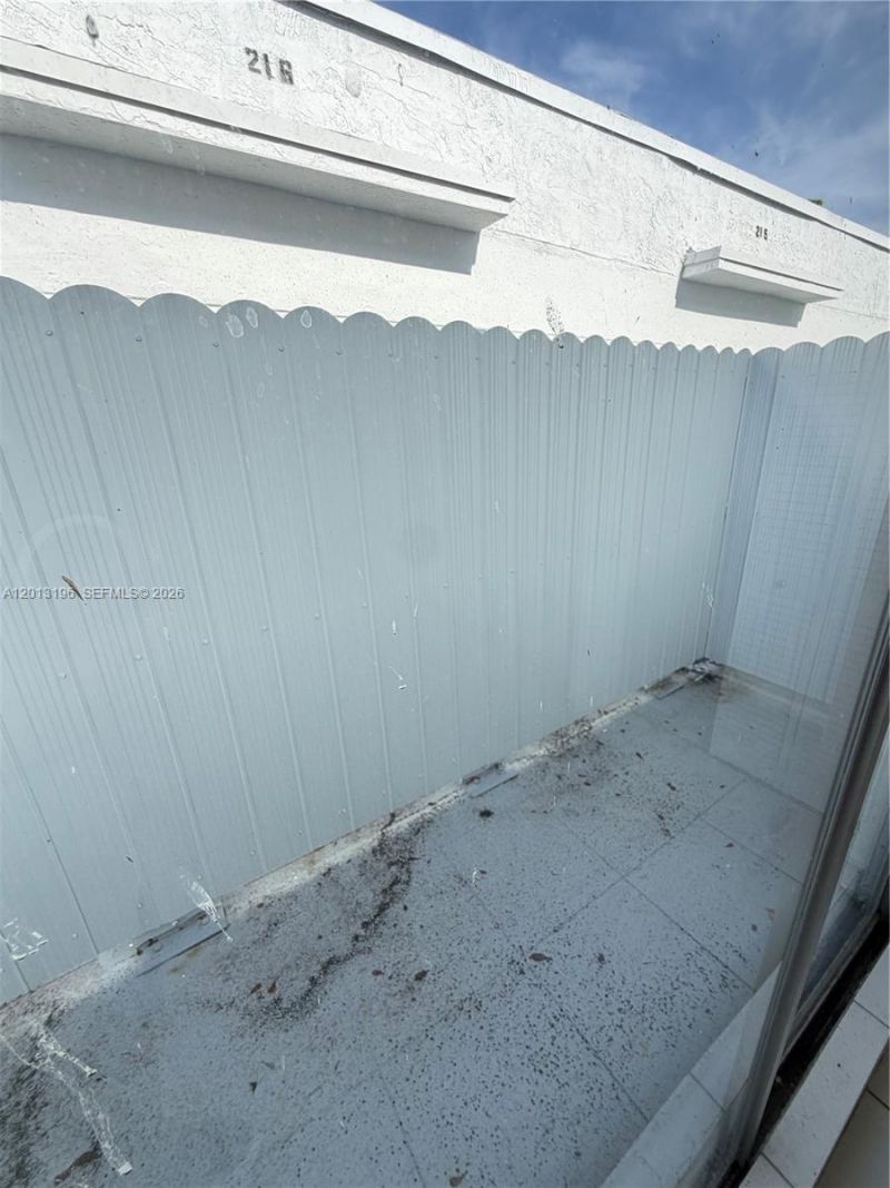 260 NW 107th Ave, Unit 207, Miami, FL 33172 Photo