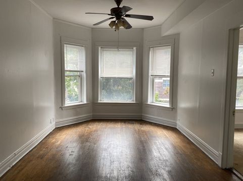Main Photo