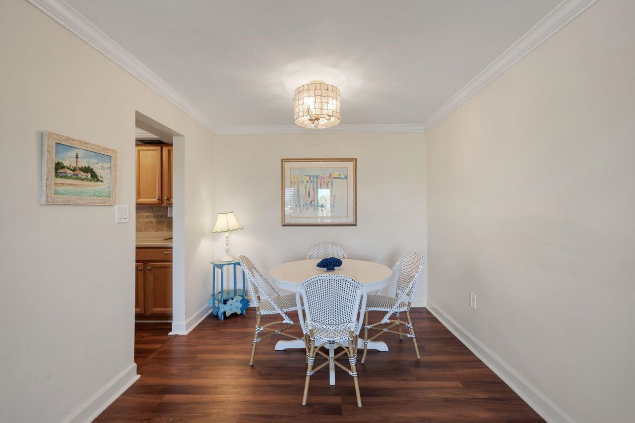 1610 Middle Gulf Dr, Unit F5, Sanibel, FL 33957 Photo