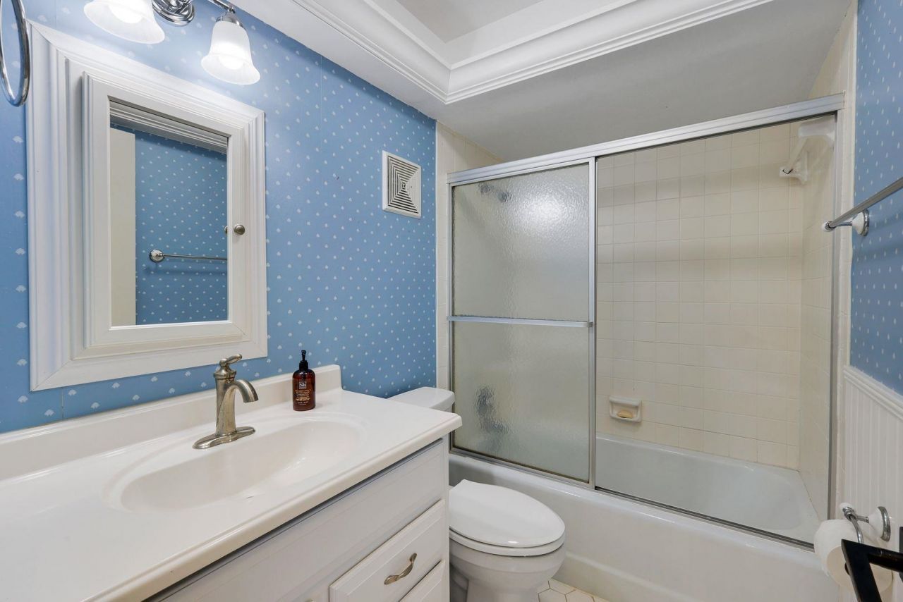 1610 Middle Gulf Dr, Unit F5, Sanibel, FL 33957 Photo
