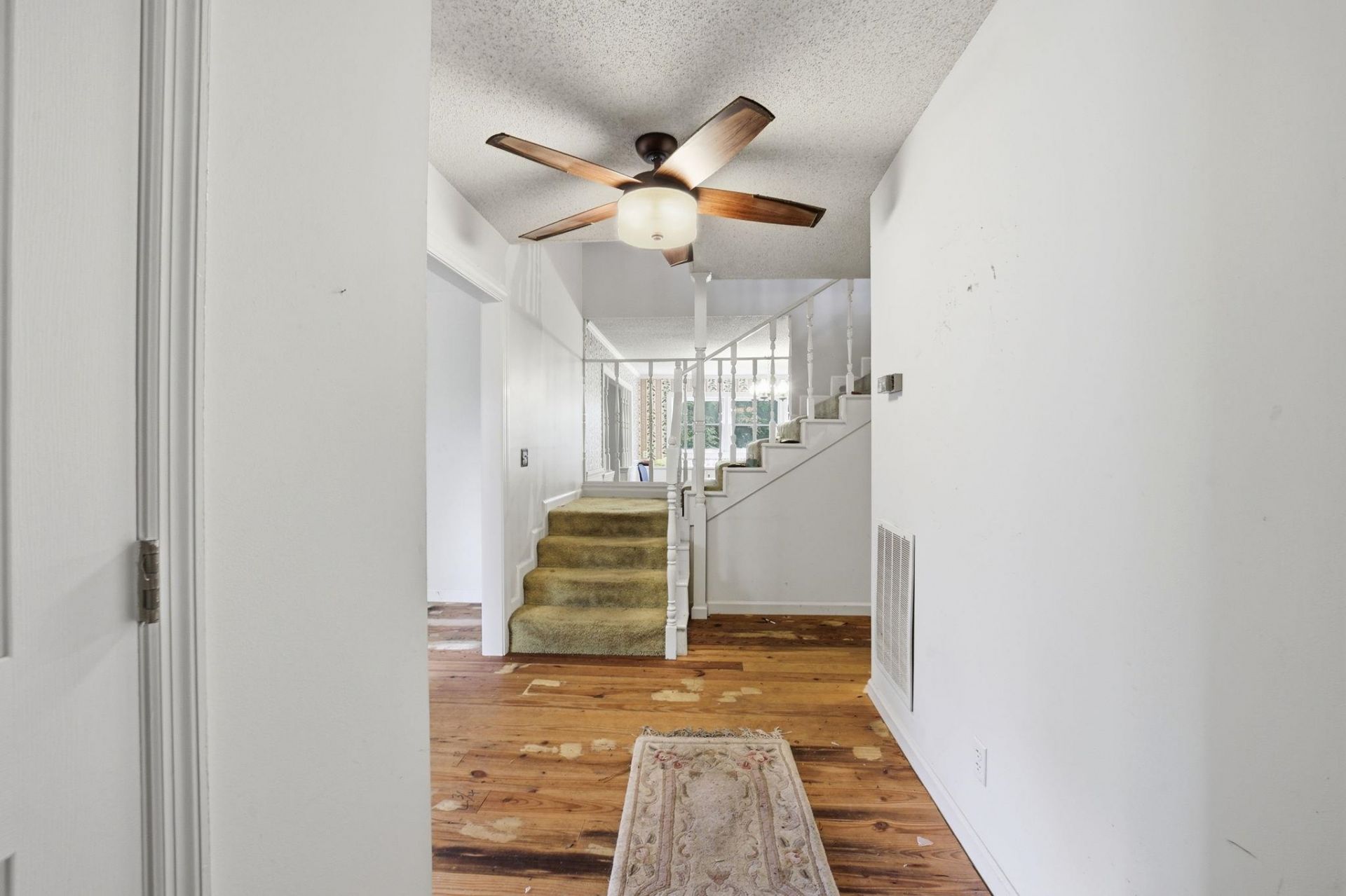 5347 Hoyt Rogers Rd  Photo 4