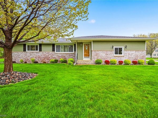 2531 Burlingham Drive , Ashtabula, OH 44004
