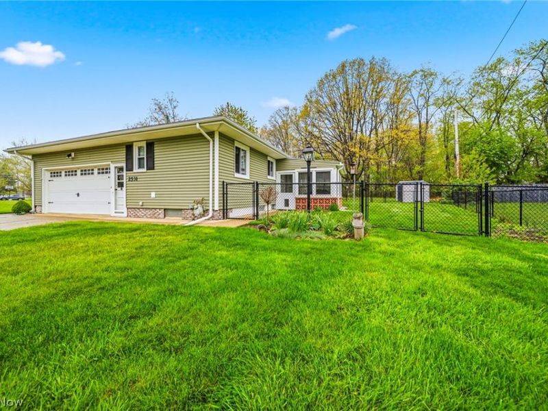 2531 Burlingham Drive, Ashtabula, OH 44004 Photo 9