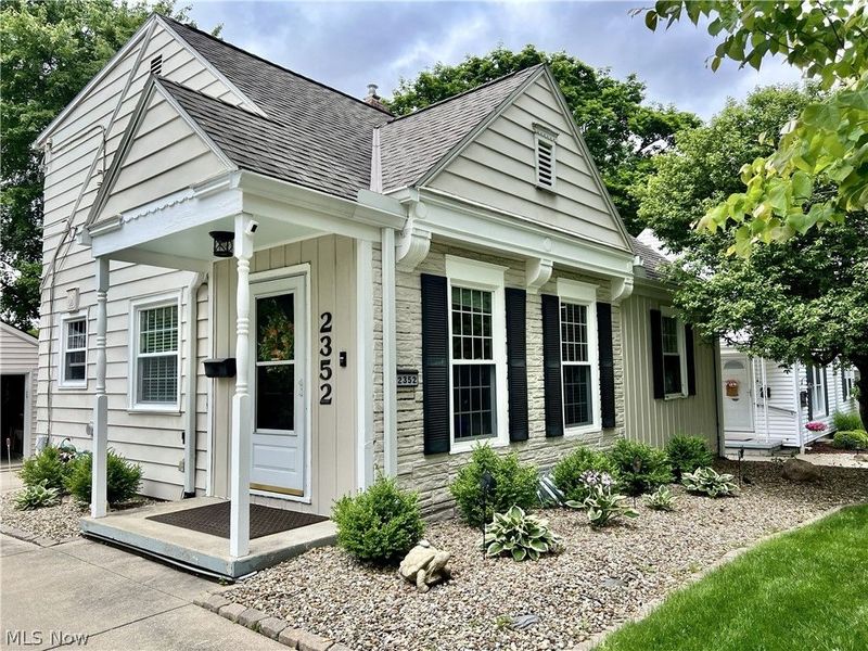 2352 26th Street, Cuyahoga Falls, OH 44223 Photo 1