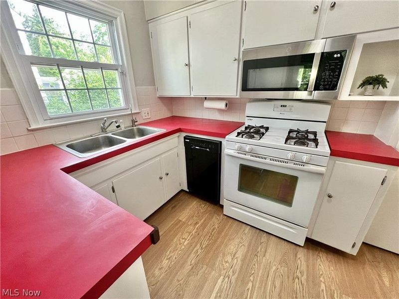 2352 26th Street, Cuyahoga Falls, OH 44223 Photo 6