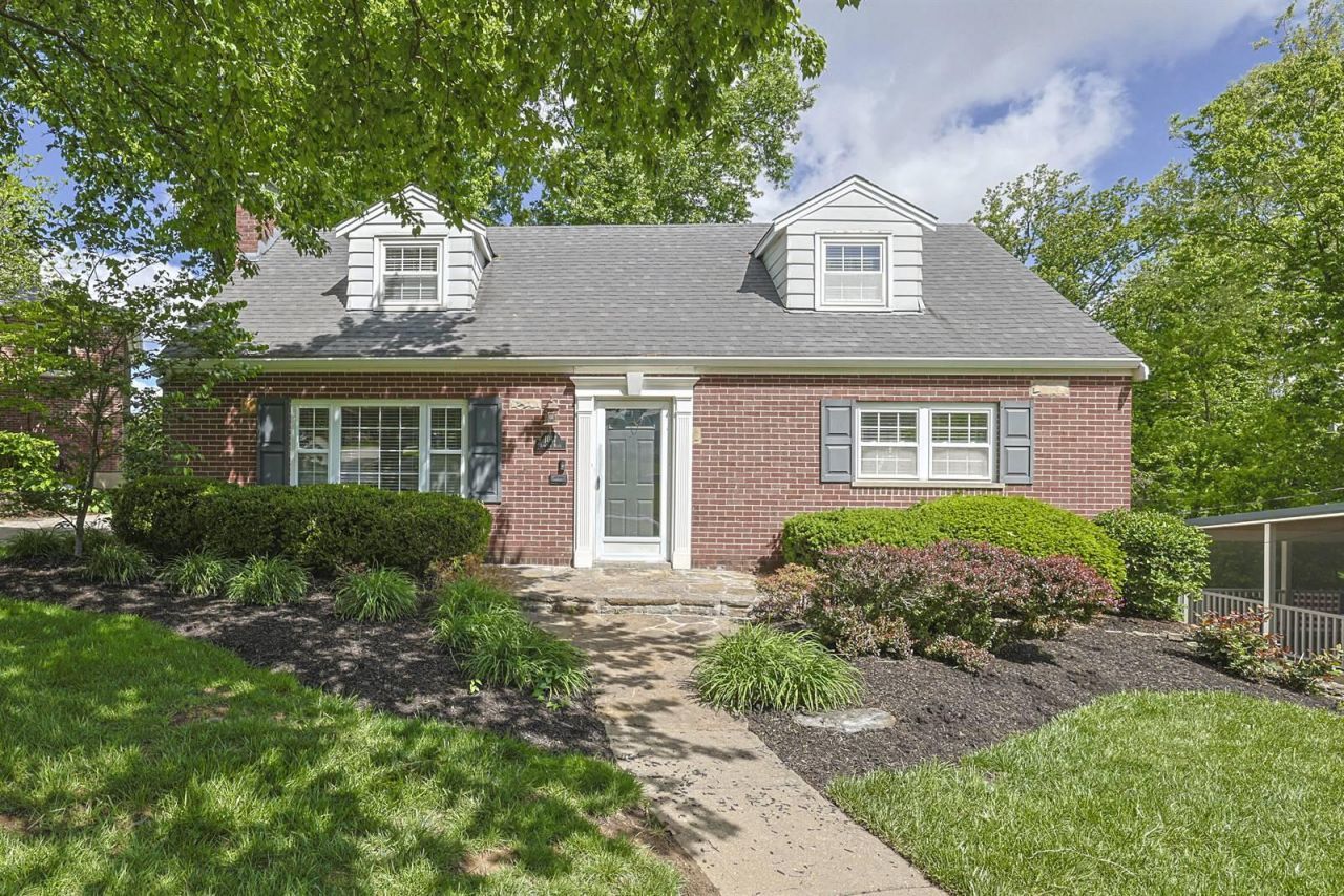 1067 Lawton Road, Park Hills, KY 41011 Main Photo