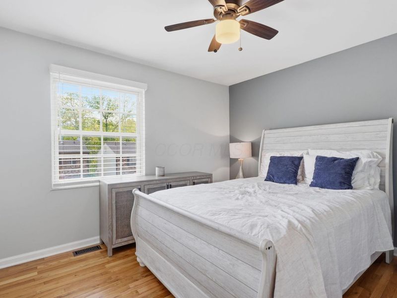 2574 Scioto View Lane, Unit G, Columbus, OH 43221 Photo 17