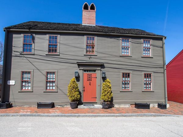 171 Gates Street, Portsmouth, NH 03801