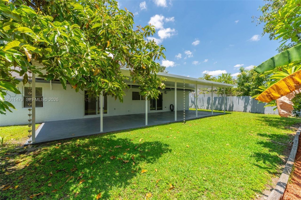 6605 SW 151st Ct , Miami, FL 33193 Photo