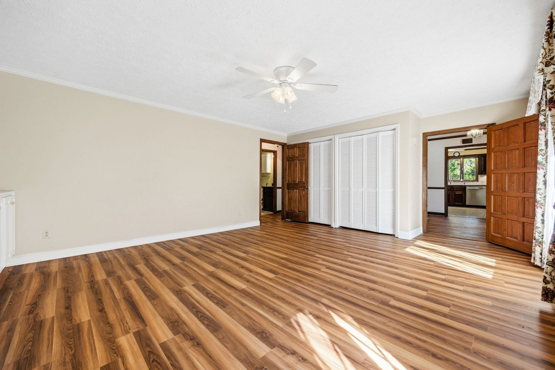 4904 Yaupon Dr. Photo 13