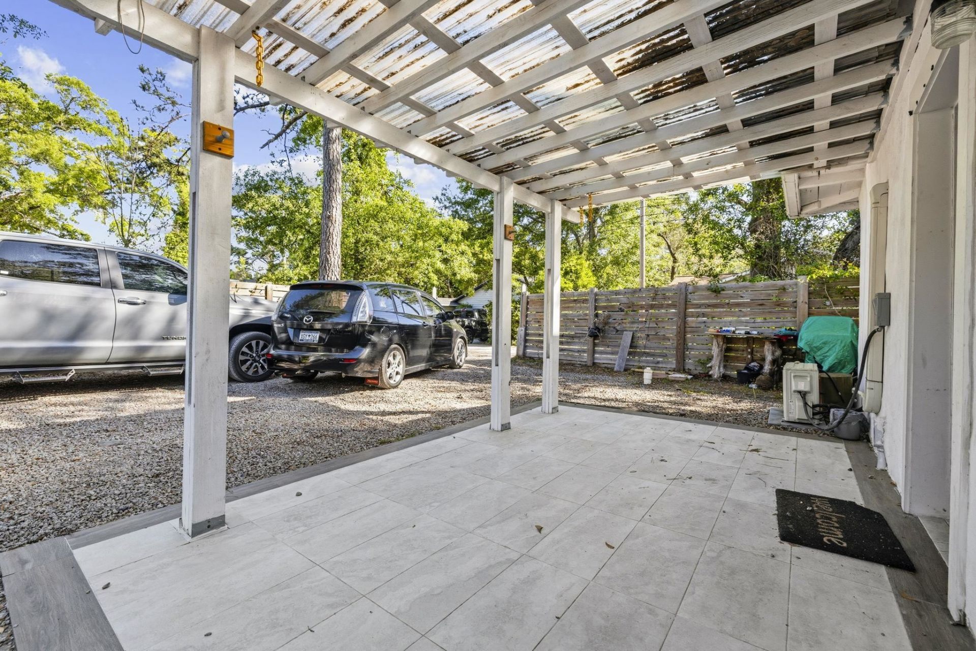 606 18th Ave. N Photo 16