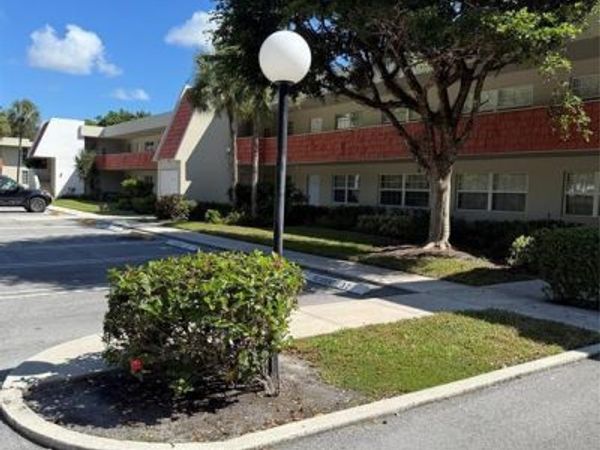 802 Cypress Boulevard, Unit 101b, Pompano Beach, FL 33069