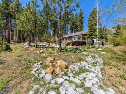 914 Brush Road, South Lake Tahoe, CA 96150 Photo