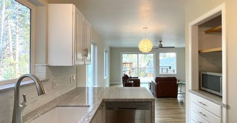 914 Brush Road, South Lake Tahoe, CA 96150 Photo