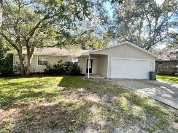 4 BLACK JACK CIRCLE , PORT ORANGE, FL 32128
