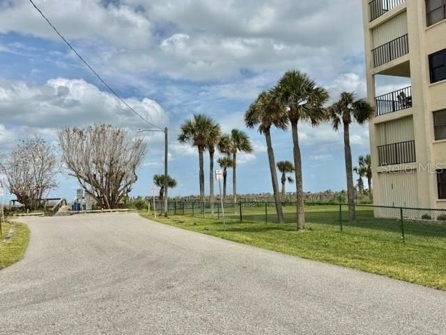 545 Garfield Avenue, Unit 402, Cocoa Beach, FL 32931 Photo
