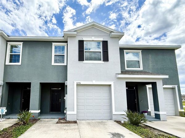 32794 PEZ LANDING LANE , WESLEY CHAPEL, FL 33543
