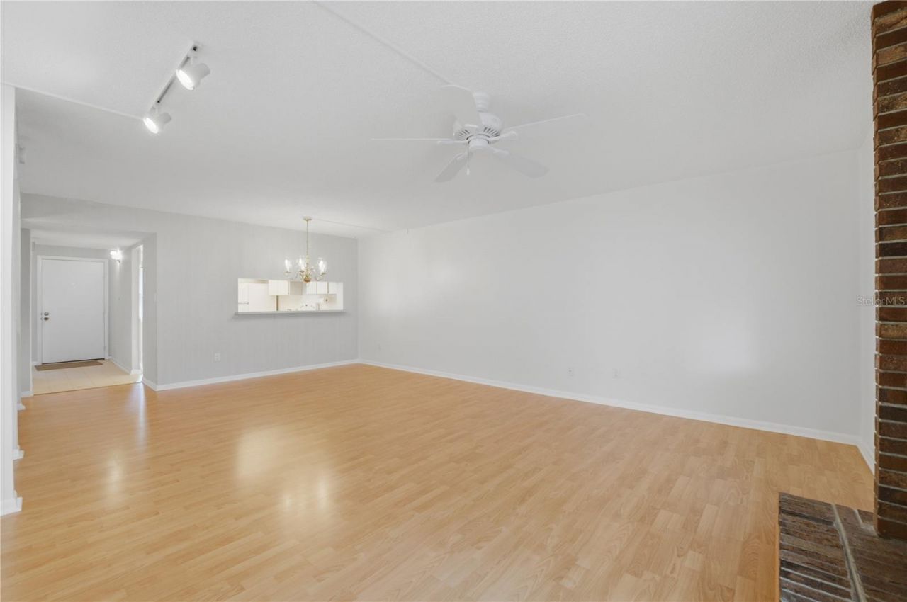 7 Escondido Circle , Unit 67, Altamonte Springs, FL 32701 Photo