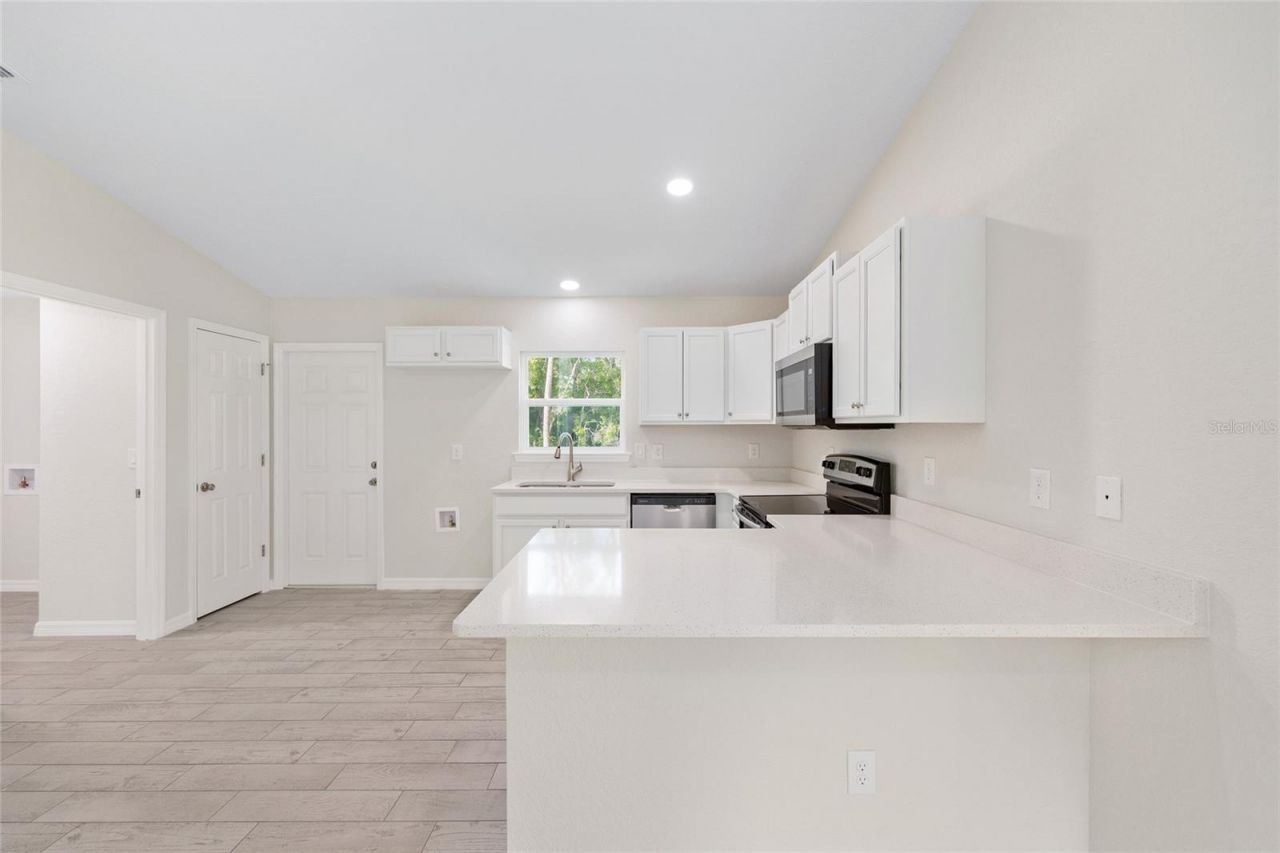 360 Locust Road , Ocala, FL 34472 Photo