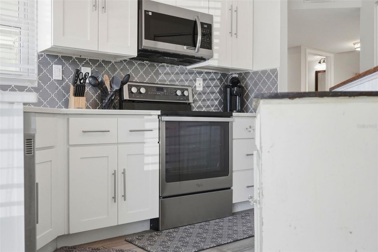 6151 Bahia Del Mar Boulevard , Unit 123, Saint Petersburg, FL 33715 Photo