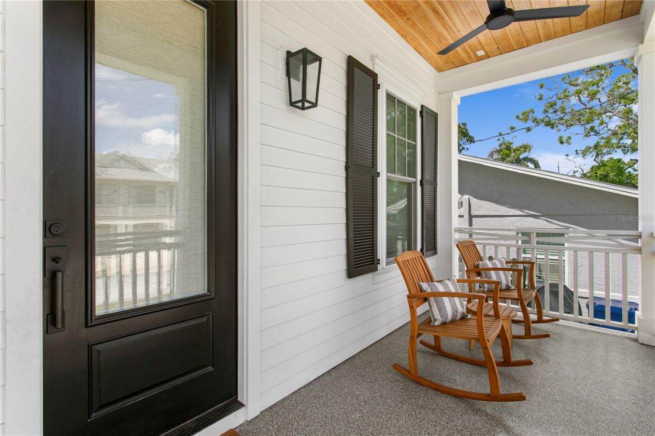 1223 5th Street S, Saint Petersburg, FL 33701 Photo