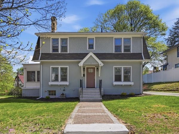 1 Kenilworth Road, Worcester, MA 01602