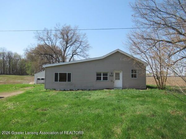 14351 Clinton Road, Springport, MI 49284